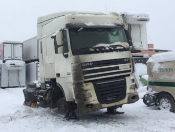 Разборка грузовиков и полуприцепов в Москве / Грузовой авторазбор тягачей и самосвалов Домодедово, Щербинка, Долматово, Подольск - razborgruz Разборка грузовиков и полуприцепов в Москве / Грузовой авторазбор тягачей и самосвалов Домодедово, Щербинка, Долматово, Подольск - razborgruz