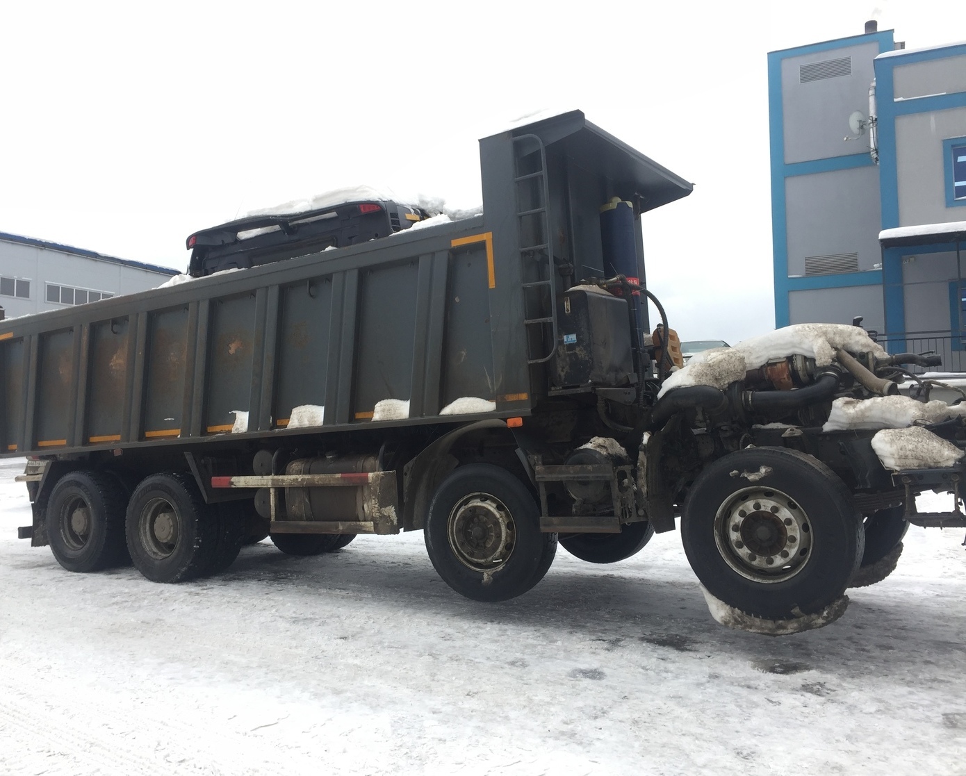 Разборка грузовиков и полуприцепов в Москве / Грузовой авторазбор тягачей и самосвалов Домодедово, Щербинка, Долматово, Подольск - razborgruz Разборка грузовиков и полуприцепов в Москве / Грузовой авторазбор тягачей и самосвалов Домодедово, Щербинка, Долматово, Подольск - razborgruz