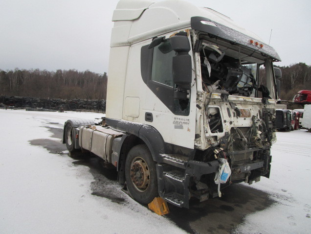 Выкуп битых грузовиков, тягачей, самосвалов - razborgruz.ru +7(993)9144471